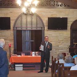 Mountain View Service Manager Dan Lasham relates the history of the Park.